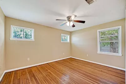 313 Greenbriar Drive, Baytown, TX 77520 - Photo 21