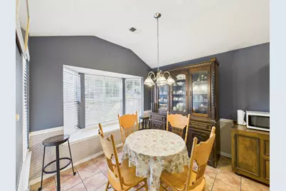 16207 N Meadow Drive, Houston, TX 77073 - Photo 7