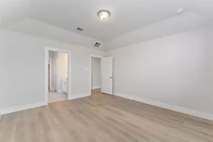 3217 21st St N, Texas City, TX 77590 - Photo 13