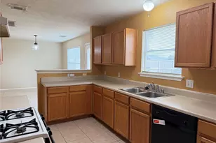 16363 Angel Island Ln, Houston, TX 77053 - Photo 5