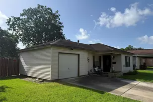 1803 Peachwood Dr, Pasadena, TX 77502 - Photo 3