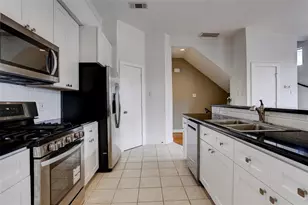 4208 Stanford St, Houston, TX 77006 - Photo 3