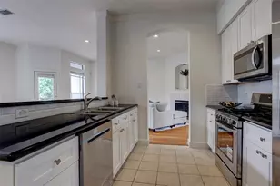 4208 Stanford St, Houston, TX 77006 - Photo 11