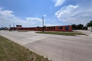 6315 N Shepherd Dr N, Houston, TX 77091 - Photo 1