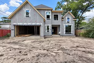 1909 Restridge Dr, Houston, TX 77055 - Photo 5