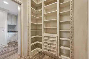 5422 Willowbend Blvd, Houston, TX 77096 - Photo 17