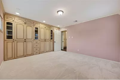 5422 Willowbend Boulevard, Houston, TX 77096 - Photo 19