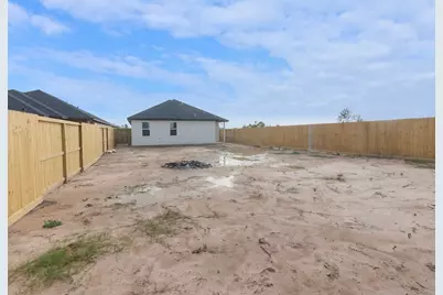 327 Road 5840, Cleveland, TX 77327 - Photo 7