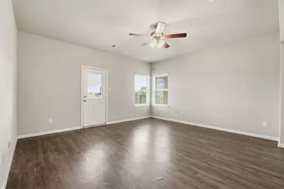 4305 E Bayou Maison Circle, Dickinson, TX 77539 - Photo 13