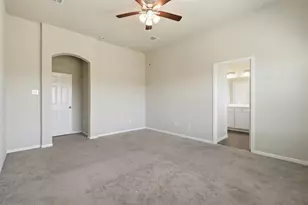 4305 E Bayou Maison Cir, Dickinson, TX 77539 - Photo 15