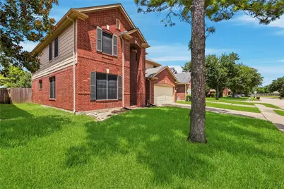 15106 Turphin Way, Sugar Land, TX 77498 - Photo 3