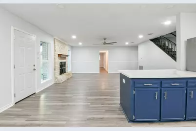 9111 Rentur Drive, Houston, TX 77031 - Photo 9