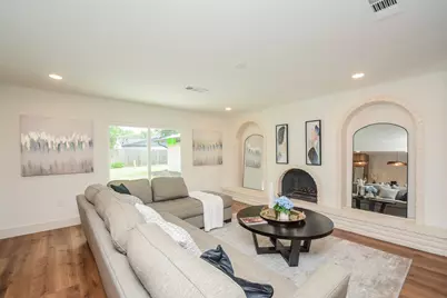 6214 Yarwell Drive, Houston, TX 77096 - Photo 7