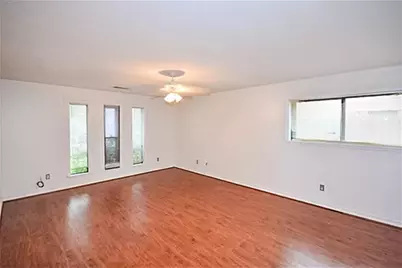 2814 Field Line Drive, Sugar Land, TX 77479 - Photo 19