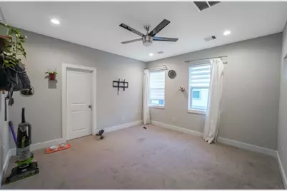 622 Janisch Road #K, Houston, TX 77018 - Photo 15