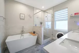 622 Janisch Rd, Houston, TX 77018 - Photo 17