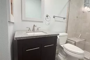 1417 Tremont St, Galveston, TX 77550 - Photo 11