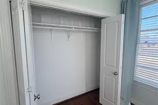 1417 Tremont St, Galveston, TX 77550 - Photo 9