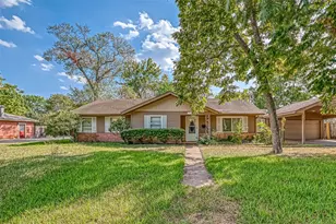 9349 Rosstown Way, Houston, TX 77080 - Photo 1