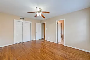 9349 Rosstown Way, Houston, TX 77080 - Photo 29