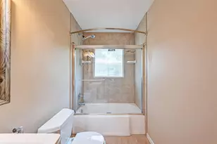 9349 Rosstown Way, Houston, TX 77080 - Photo 13