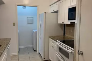 2425 Underwood St, Houston, TX 77030 - Photo 13