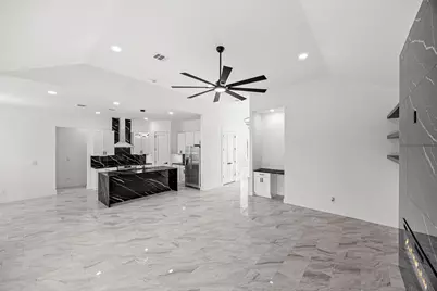 1515 Waco St, Dayton, TX 77535 - Photo 19