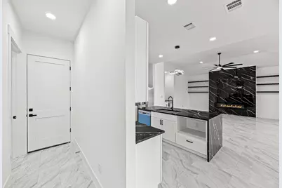 1515 Waco St, Dayton, TX 77535 - Photo 27