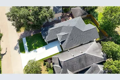 4027 Black Locust Drive, Houston, TX 77088 - Photo 25