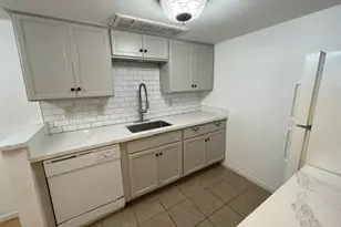 2350 Bering Dr, Houston, TX 77057 - Photo 7