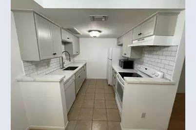 2350 Bering Drive #72, Houston, TX 77057 - Photo 9