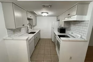 2350 Bering Dr, Houston, TX 77057 - Photo 9