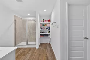 7411 Canyon Stream St, Richmond, TX 77469 - Photo 35