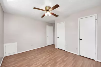 2406 Duchess Way, Stafford, TX 77477 - Photo 31