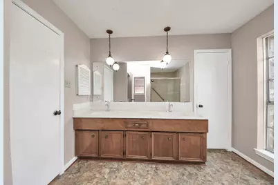 2406 Duchess Way, Stafford, TX 77477 - Photo 37