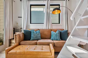 3817 Avenue R, Galveston, TX 77550 - Photo 5