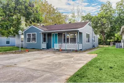 1236 San Felipe Street, Angleton, TX 77515 - Photo 1