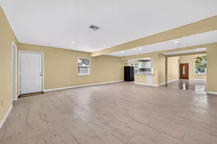 2302 Norman St, Pasadena, TX 77506 - Photo 11