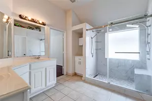 12905 Quail Creek Dr, Pearland, TX 77584 - Photo 23
