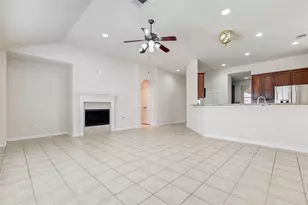 12905 Quail Creek Dr, Pearland, TX 77584 - Photo 13