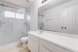 12905 Quail Creek Dr, Pearland, TX 77584 - Photo 27