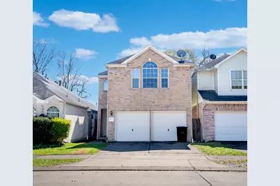 827 Forest Hillside Lane, Houston, TX 77067 - Photo 1