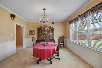 405 Park Street, Anahuac, TX 77514 - Photo 11