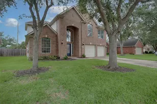 2508 Lexington Ct, League City, TX 77573 - Photo 3