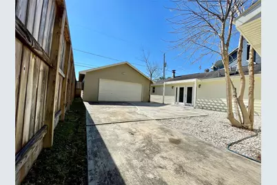 1635 Chippendale Road, Houston, TX 77018 - Photo 19