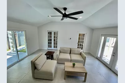 1635 Chippendale Road, Houston, TX 77018 - Photo 37