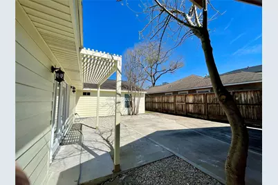 1635 Chippendale Road, Houston, TX 77018 - Photo 17