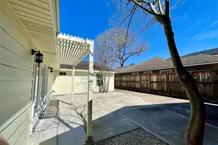 1635 Chippendale Rd, Houston, TX 77018 - Photo 17