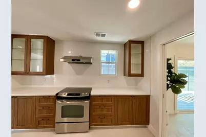 1635 Chippendale Road, Houston, TX 77018 - Photo 33