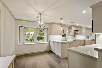 427 Ashford Forest Drive, Houston, TX 77079 - Photo 11
